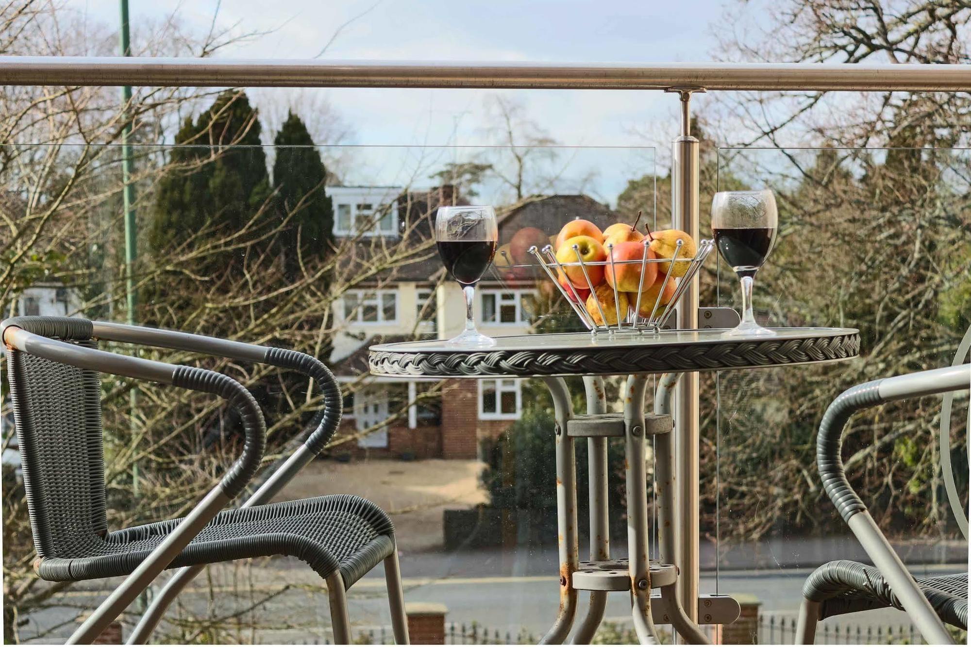 Southampton Serviced Apartments Exteriör bild