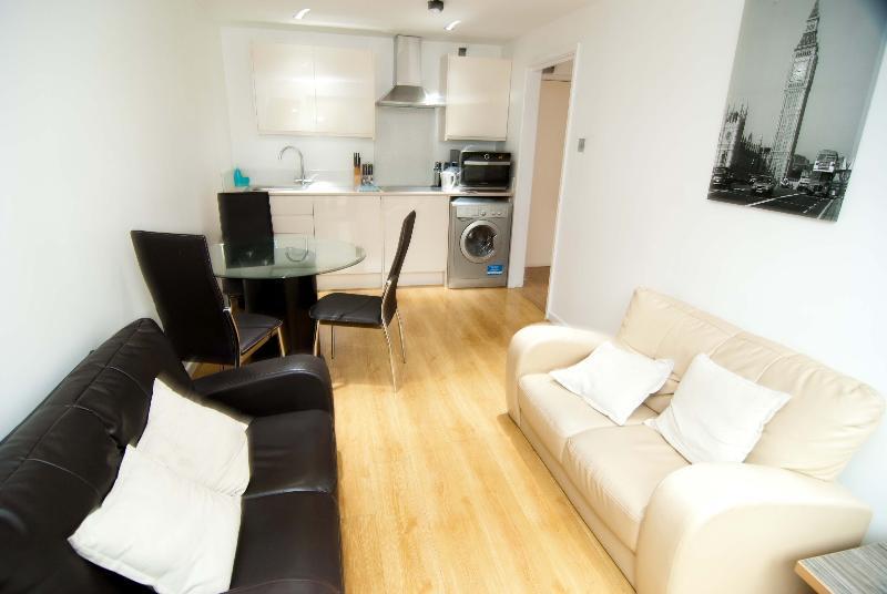 Southampton Serviced Apartments Exteriör bild